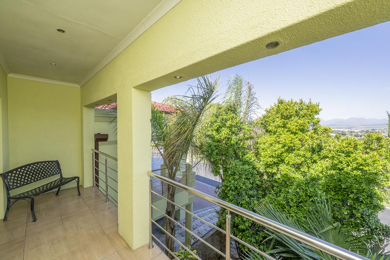 To Let 6 Bedroom Property for Rent in Kleinbron Estate Western Cape